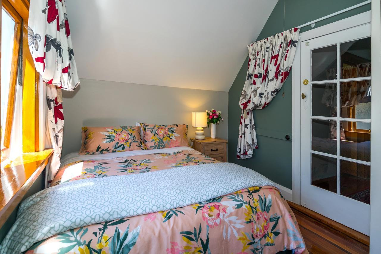 The Sanctuary & Free Breakfast 4* Timaru