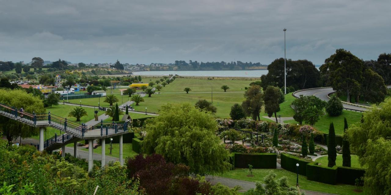 The Sanctuary & Free Breakfast Timaru